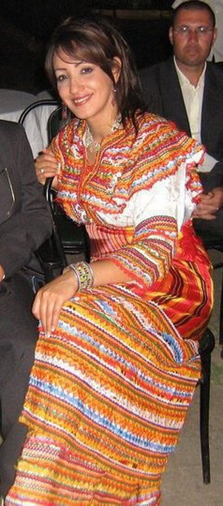 Robe traditionnelle kabyle robe-traditionnelle-kabyle-09_14