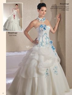 Robe mariée bleu et blanc