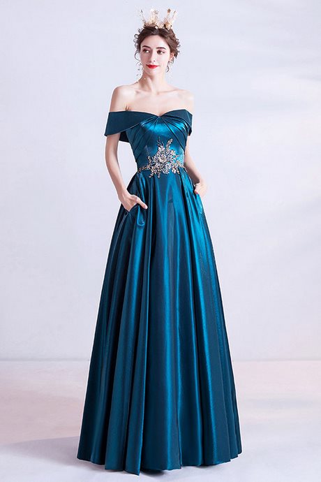 Les plus belles robes de soirée 2021 les-plus-belles-robes-de-soiree-2021-45_6