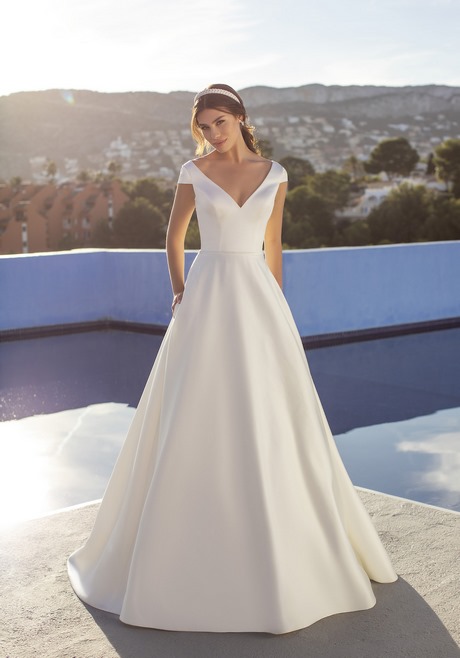 Modele robe de mariée 2021 modele-robe-de-mariee-2021-08_16