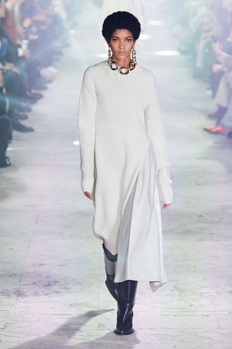 Robe blanche hiver 2021 robe-blanche-hiver-2021-93_17
