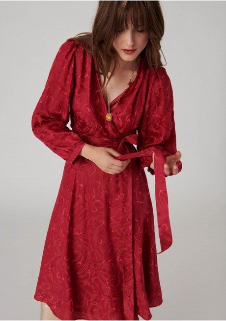 Robe rouge hiver 2021 robe-rouge-hiver-2021-73_15