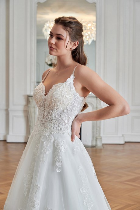 Robe blanche collection 2022