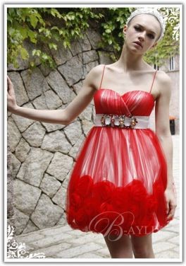 Robe de mariée rouge et blanche courte robe-de-marie-rouge-et-blanche-courte-84_6