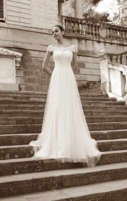 Robe de mariée espagnole robe-de-marie-espagnole-07_13