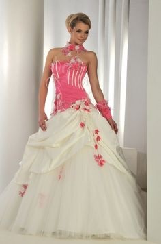 Robe de mariee rose et blanche