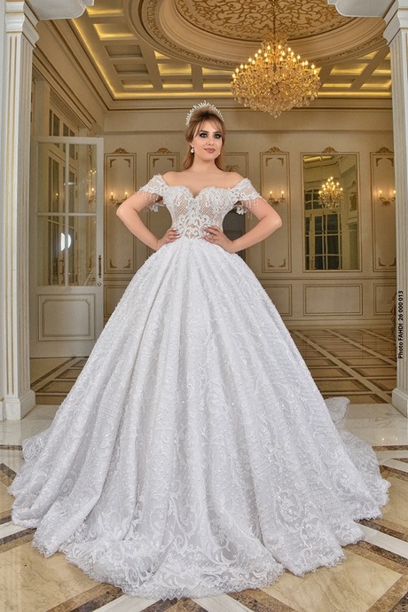 Les plus belles robes de mariées 2020 les-plus-belles-robes-de-mariees-2020-27_10