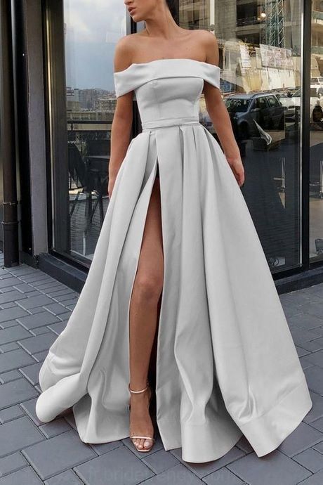 Robe fiancaille 2020