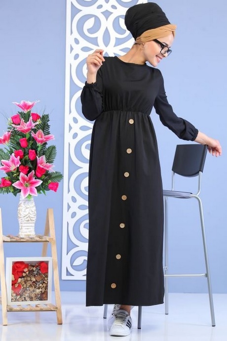 Robe longue cintrée noire robe-longue-cintree-noire-20_15