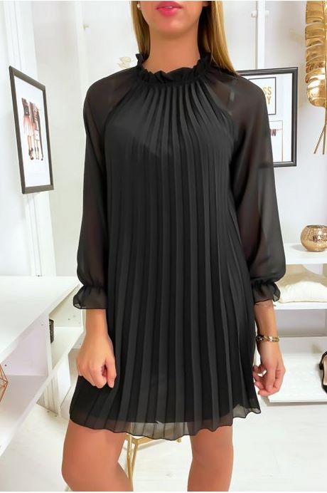 Robe noire plissée robe-noire-plissee-05_17