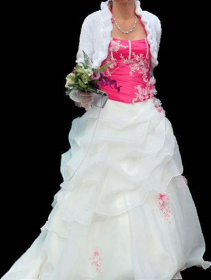 Robe de mariée rose pas cher