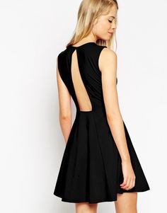 Petite robe noire dos nu petite-robe-noire-dos-nu-55_10