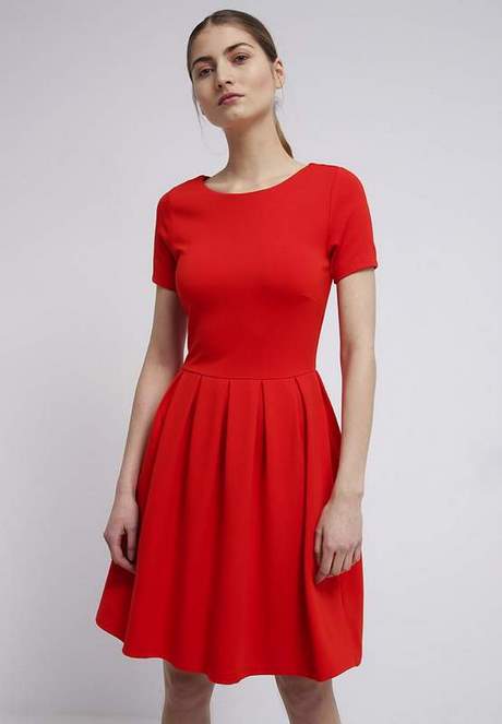 Jolie robe rouge jolie-robe-rouge-68_14