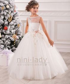 Robe princesse enfant mariage robe-princesse-enfant-mariage-84_8