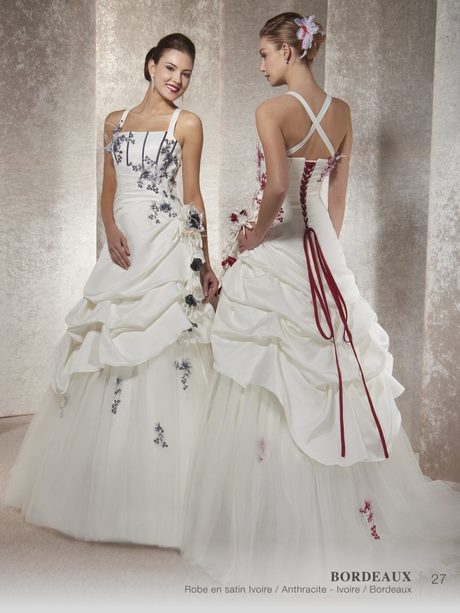 Robe de mariée blanche et bordeaux robe-de-mariee-blanche-et-bordeaux-68_6