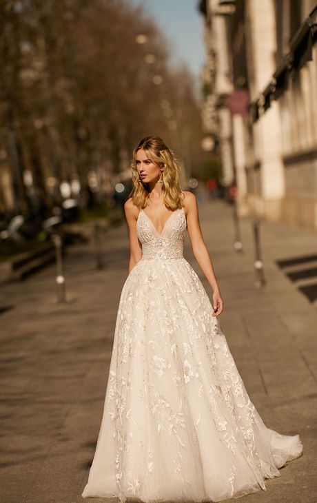 Robe de mariée vente en ligne en france robe-de-mariee-vente-en-ligne-en-france-52_17