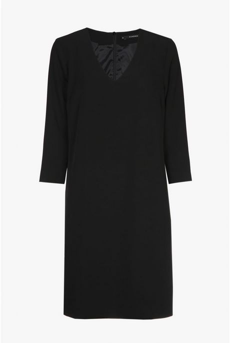 Robe noire coupe droite robe-noire-coupe-droite-83_10