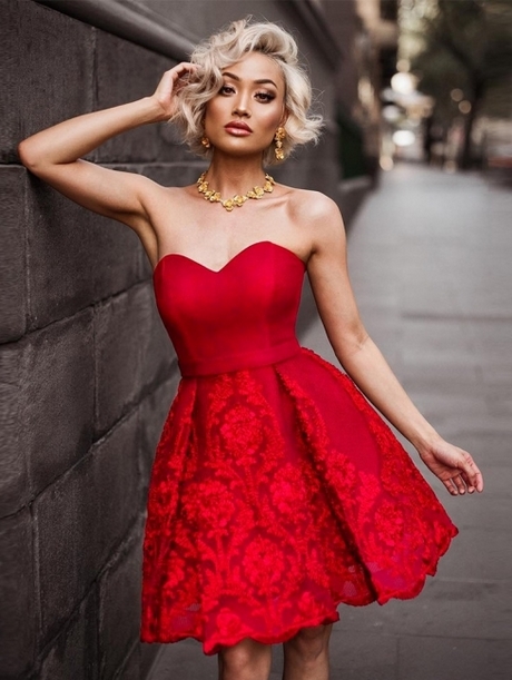 Robe rouge courte bustier robe-rouge-courte-bustier-24_4