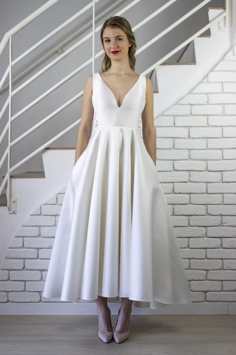 Robe de mariée courte devant longue derriere 2023 robe-de-mariee-courte-devant-longue-derriere-2023-79_7