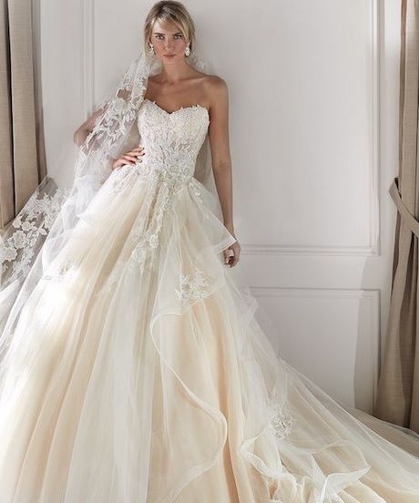 Robe de mariée de luxe 2023 dentelle robe-de-mariee-de-luxe-2023-dentelle-77_7