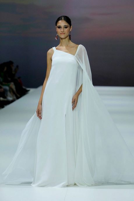Robe longue blanche ete 2023 robe-longue-blanche-ete-2023-00_8