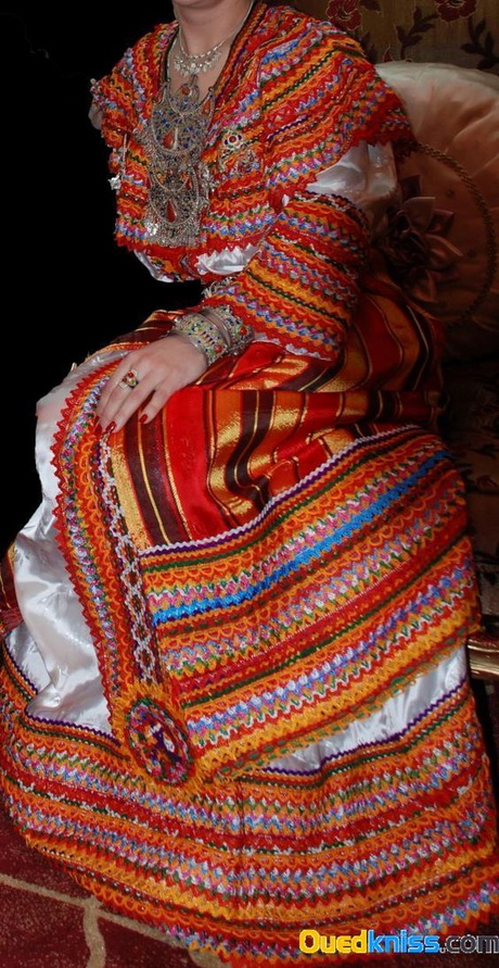 Robe kabyle iwadiyen 2017 robe-kabyle-iwadiyen-2017-65_20
