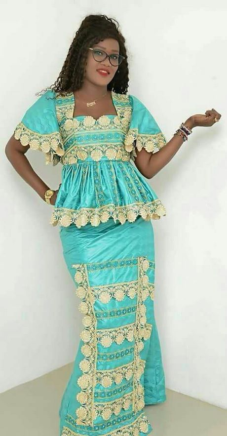 Model de robe avec dentelle model-de-robe-avec-dentelle-12_13