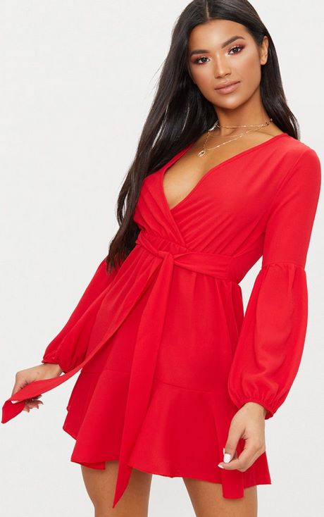 Robe cintrée rouge robe-cintree-rouge-30_5