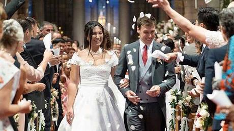 Robes mariages et festivités robes-mariages-et-festivites-45_10