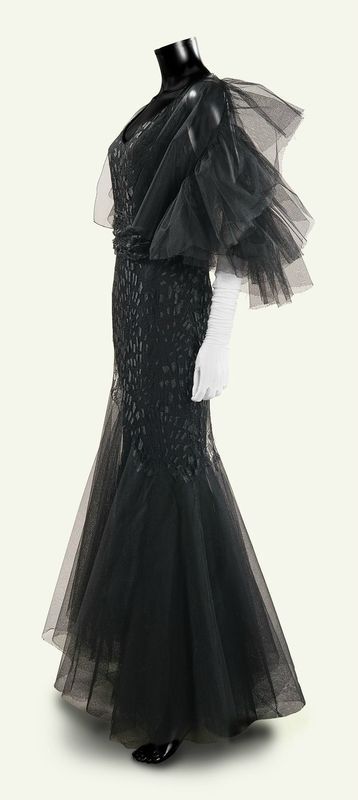 Robe chanel noir robe-chanel-noir-60_13