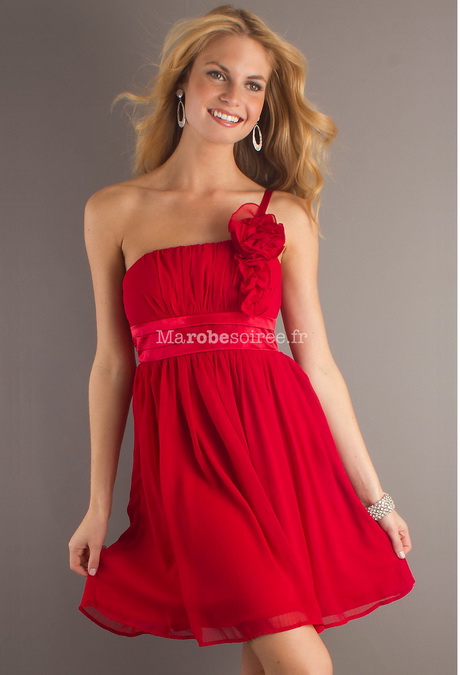 Robe rouge soirée courte robe-rouge-soire-courte-67_12