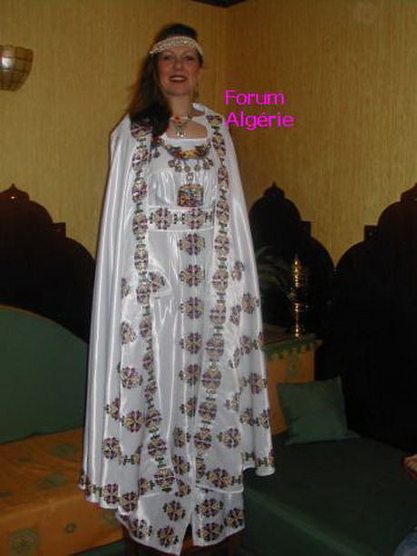Robe traditionnelle berbere robe-traditionnelle-berbere-30_10