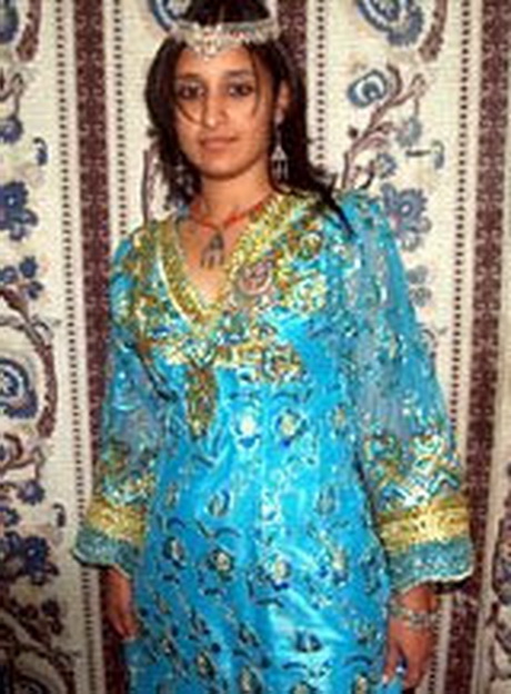 Robes kabyles traditionnelles et modernes robes-kabyles-traditionnelles-et-modernes-18_10