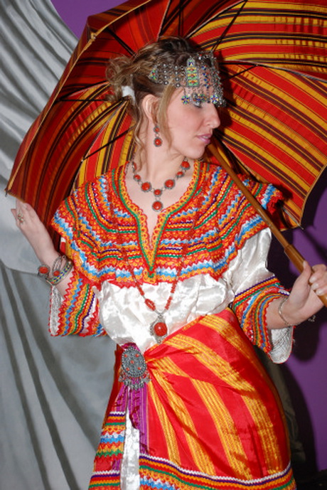 Robes kabyles traditionnelles et modernes robes-kabyles-traditionnelles-et-modernes-18_18